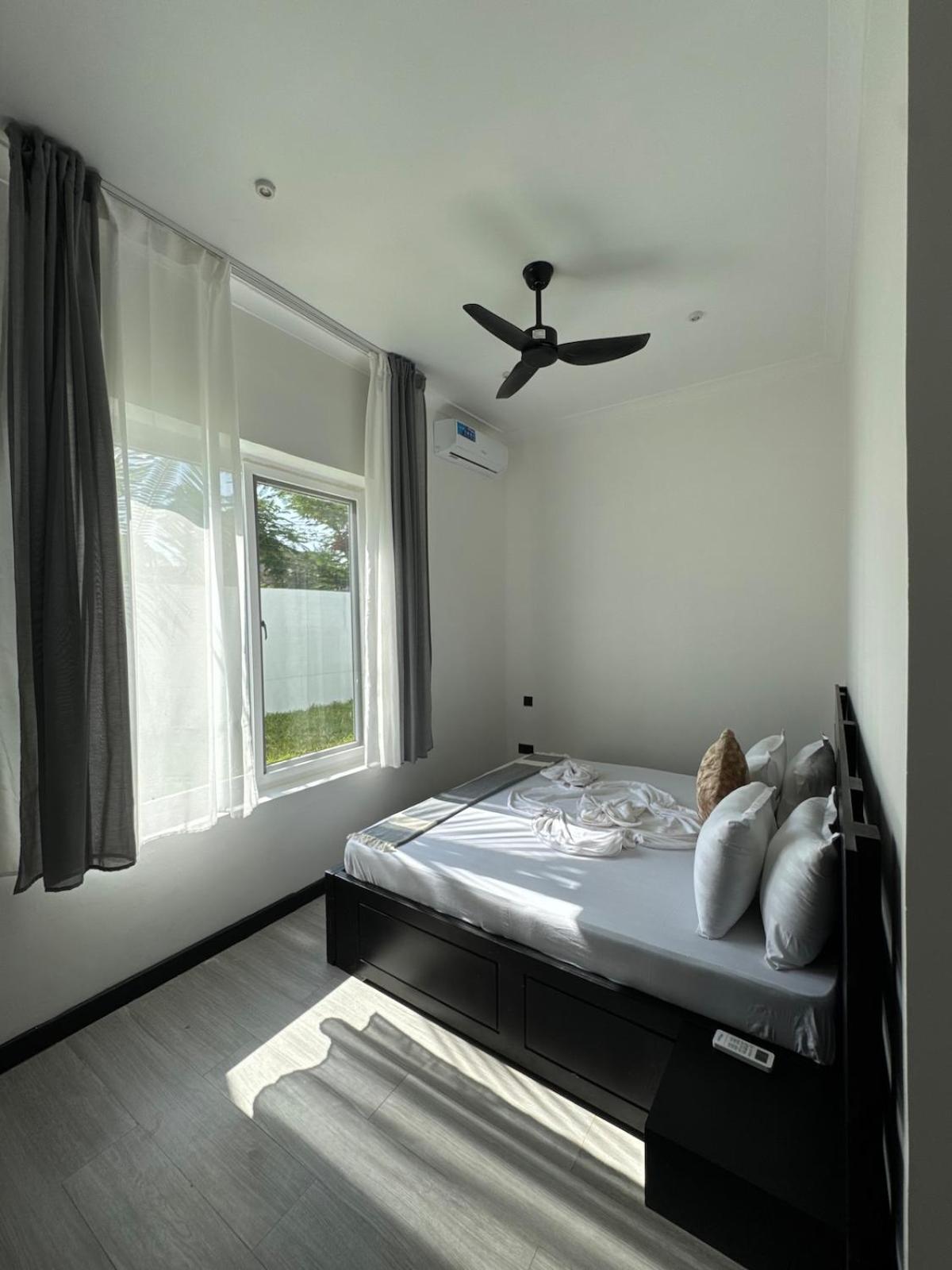 Jumbo Villa,
